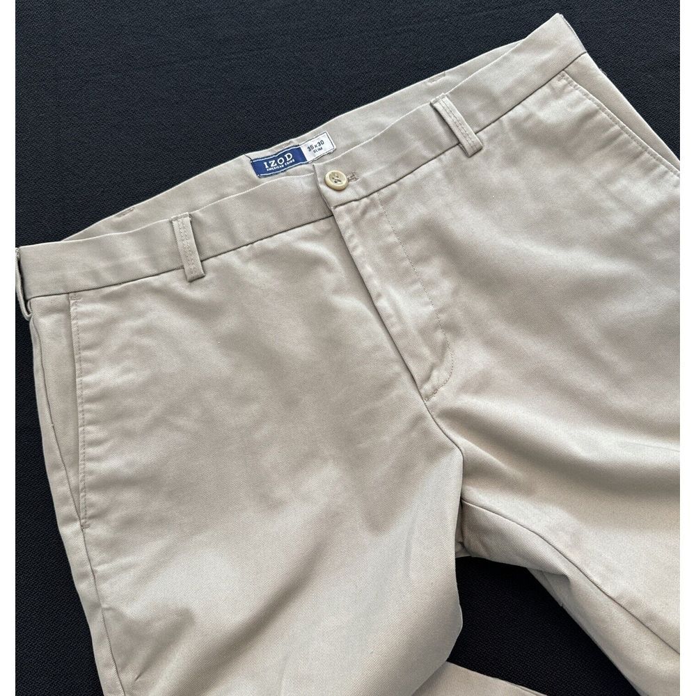 Izod‎ Pants Mens 35x30 Khaki SLIM Chino Straight Tan ~ EXCELLENT ~ Fast Ship
